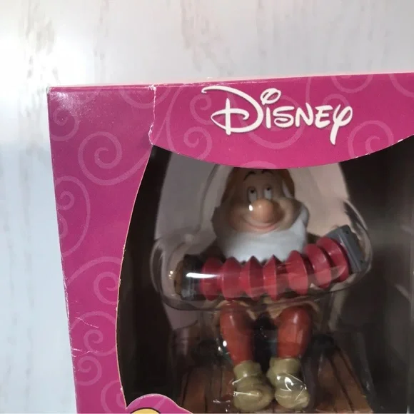 Disney Princess Enesco SNEEZY Dwarf Figurine Snow White Christmas Decor - Picture 4 of 9